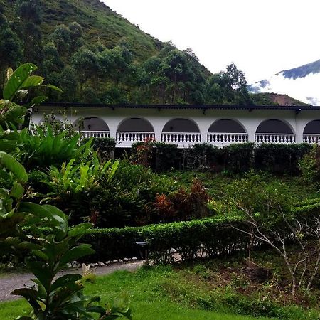 Hosteria La Eterna Primavera Huigra Bagian luar foto