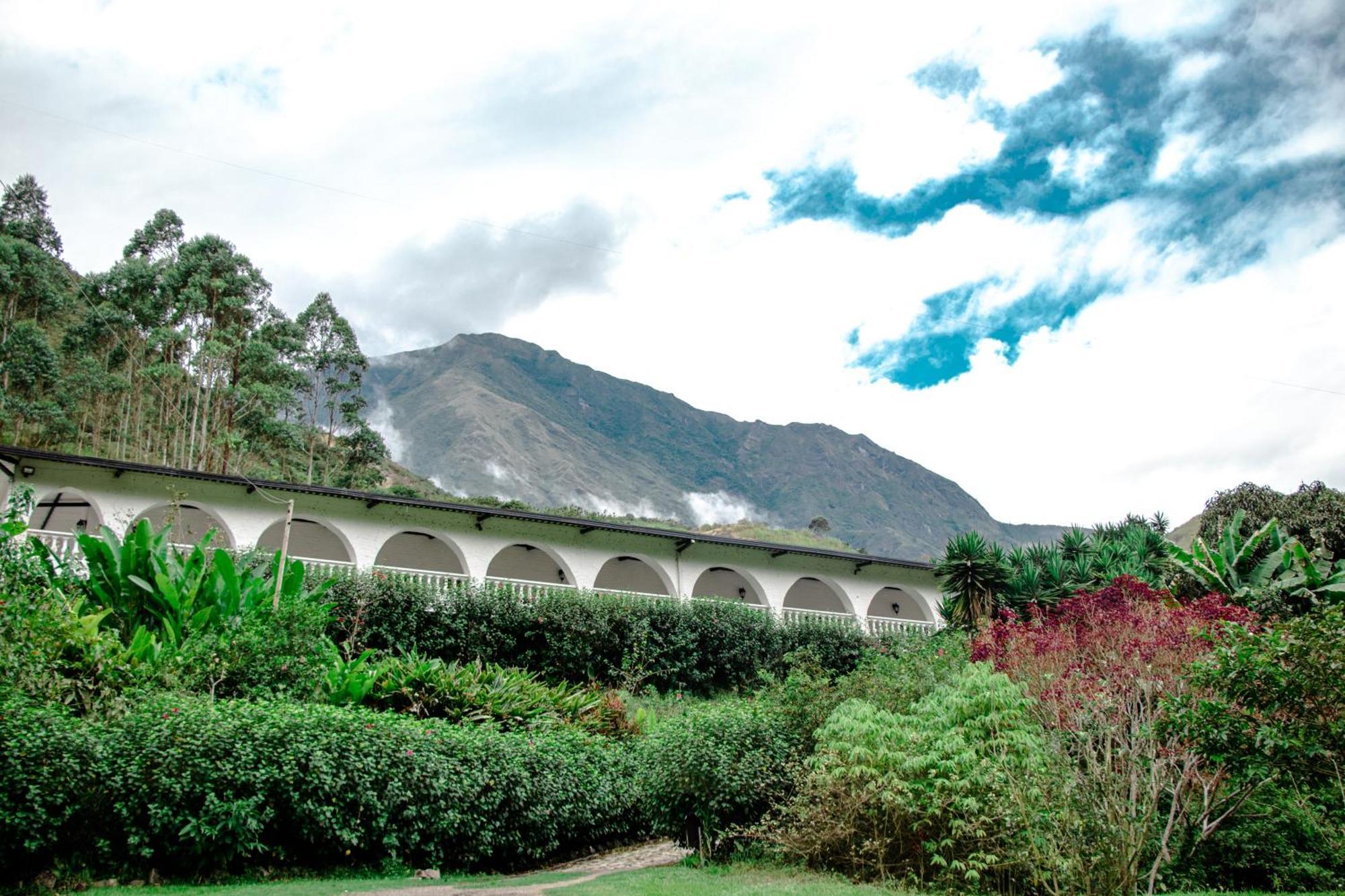 Hosteria La Eterna Primavera Huigra Bagian luar foto