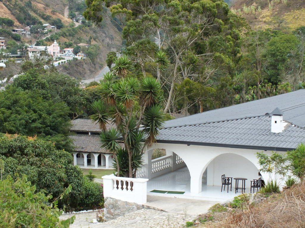 Hosteria La Eterna Primavera Huigra Bagian luar foto