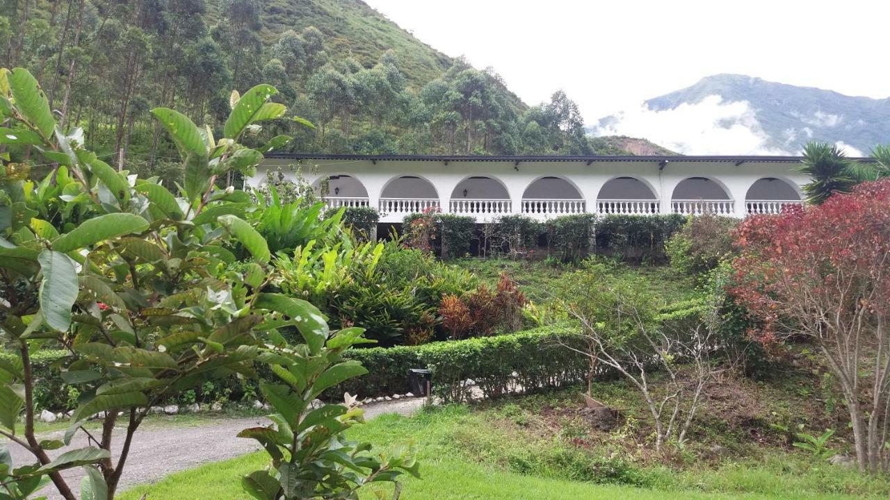 Hosteria La Eterna Primavera Huigra Bagian luar foto