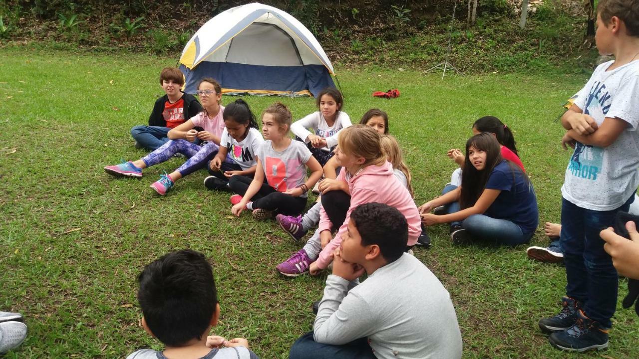 Hosteria La Eterna Primavera Huigra Bagian luar foto