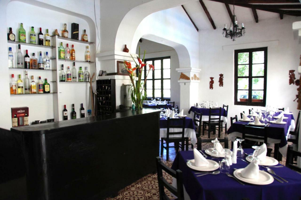Hosteria La Eterna Primavera Huigra Bagian luar foto