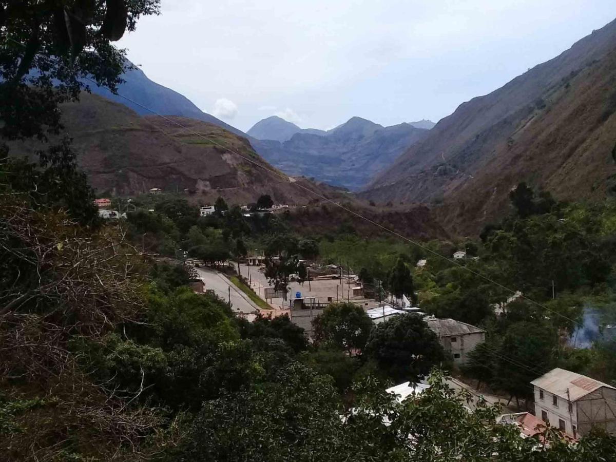 Hosteria La Eterna Primavera Huigra Bagian luar foto