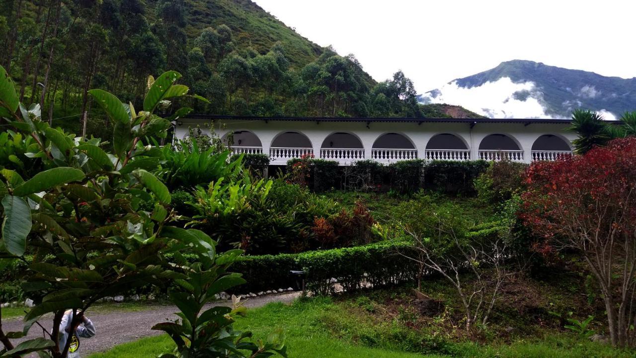 Hosteria La Eterna Primavera Huigra Bagian luar foto
